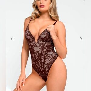POPILUSH Built-In Shapewear Thong Bodysuit - NWT